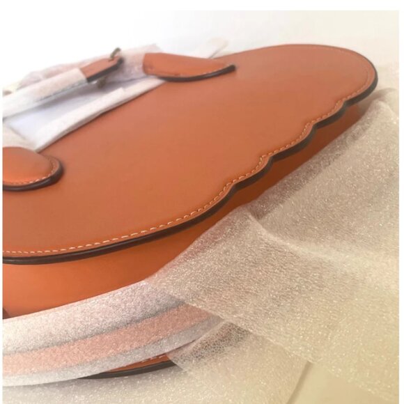 Coach Pumpkin Bag CU868 2025 Halloween Orange Glovetanned Leather NWT ORGPKG - Picture 9 of 10